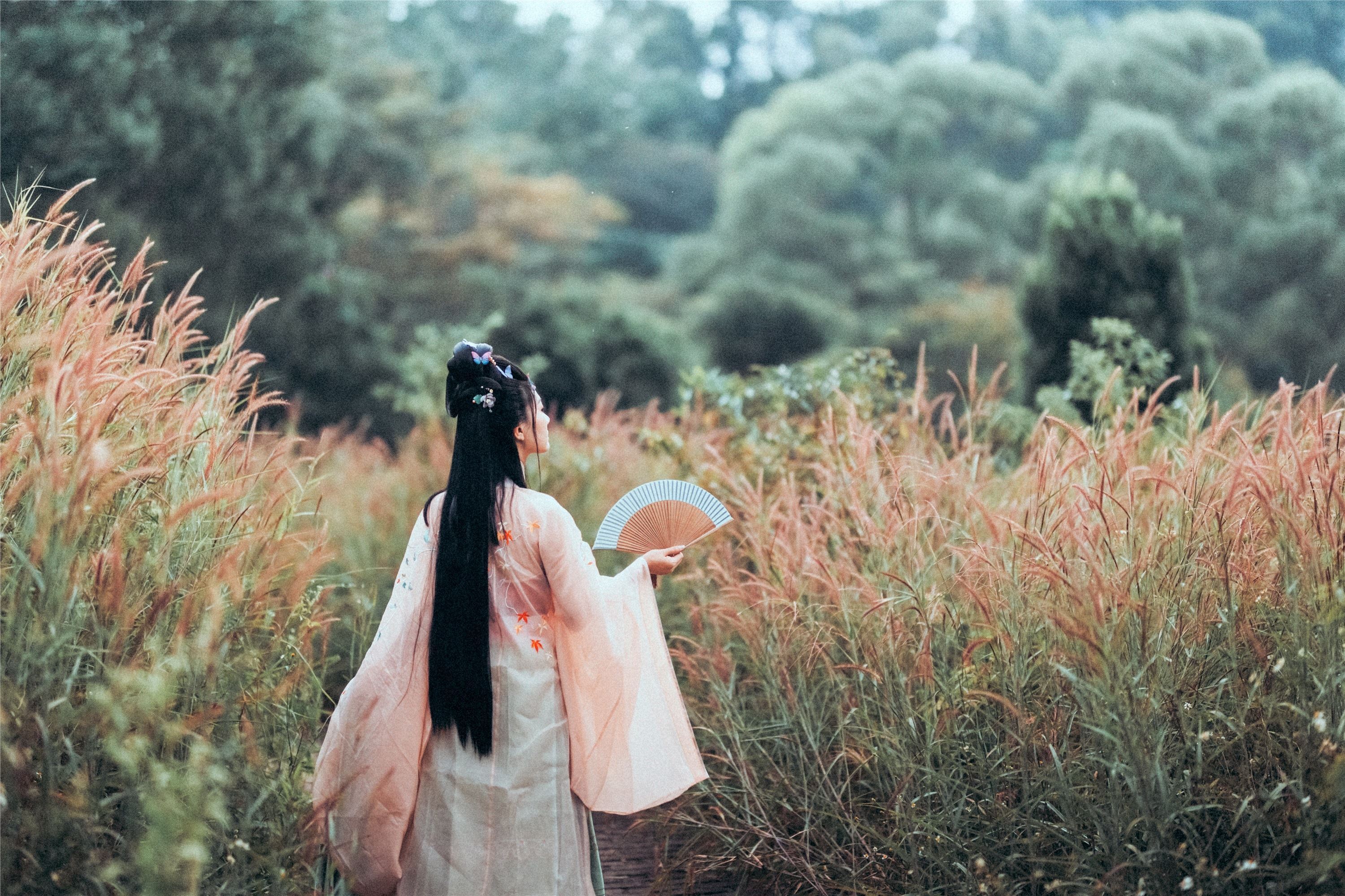 YITUYU艺图语 2021.09.07 撷芳晚 兔小白